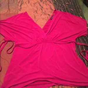 Low cut tie back top